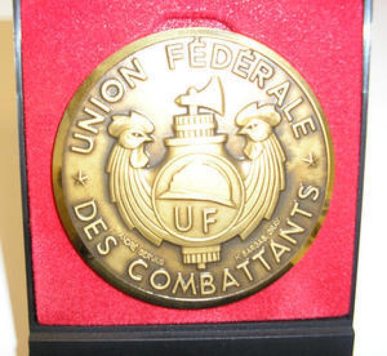 Medaille-de-l-Union-federale-diametre-70-mm.-avec-ecrin_imagelarge