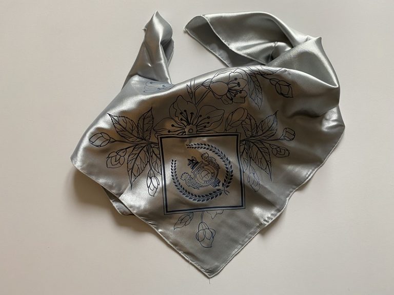 foulard gris